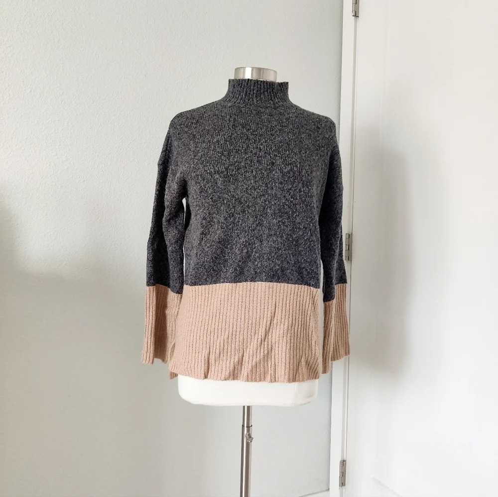 Michael Kors Turtle Neck Wool Sweater